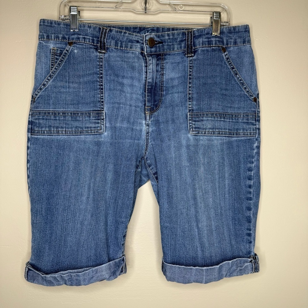 Gloria Vanderbilt Brynn Rollcuff Bermuda Jean Shorts Size 12